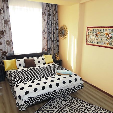 Bishkek Maximus Apartament 2 外观 照片