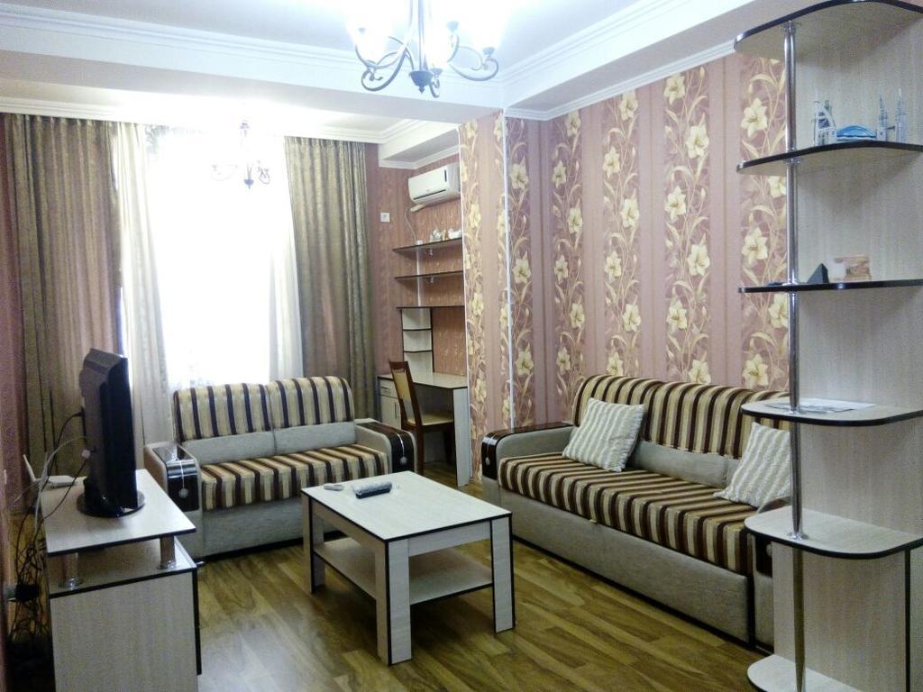 Bishkek Maximus Apartament 2 外观 照片